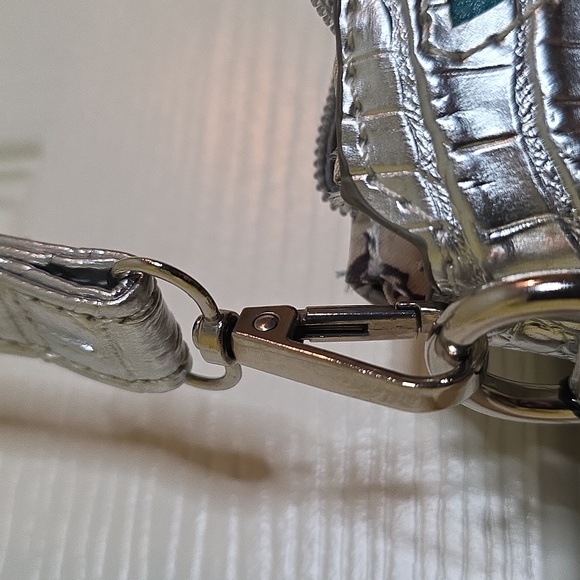 Cowgirl Trendy Cross Body Teal Hot Pink Silver Black Butterfly Embellished Bag - Picture 6 of 16